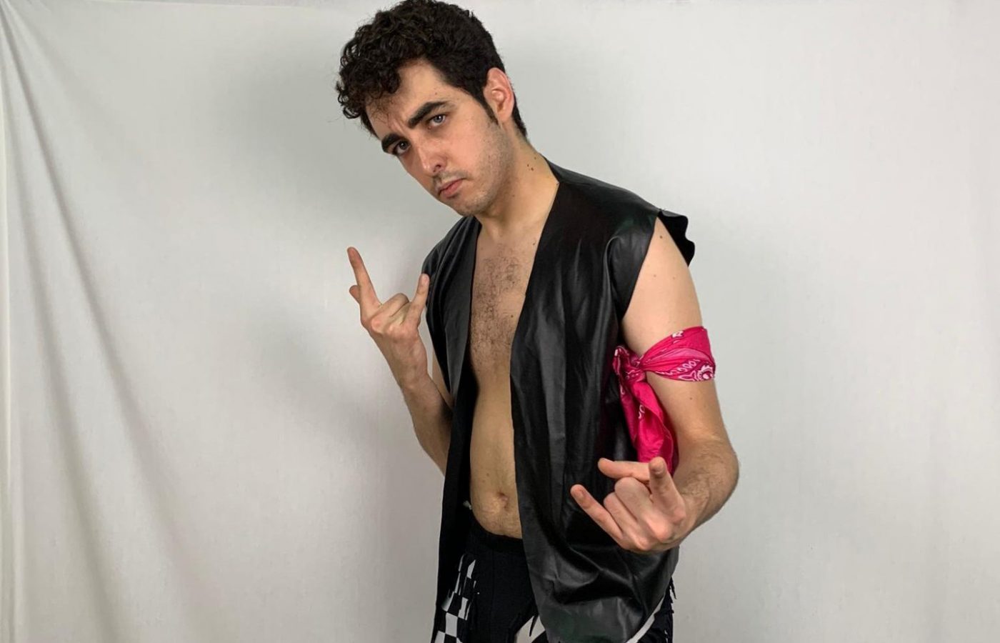 Anthony Flowers Triple W